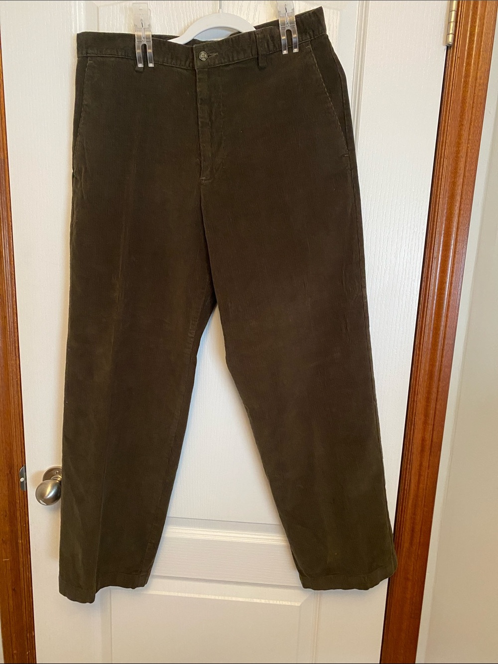 Dockers Men's Corduroy Pants in Dark Olive Green